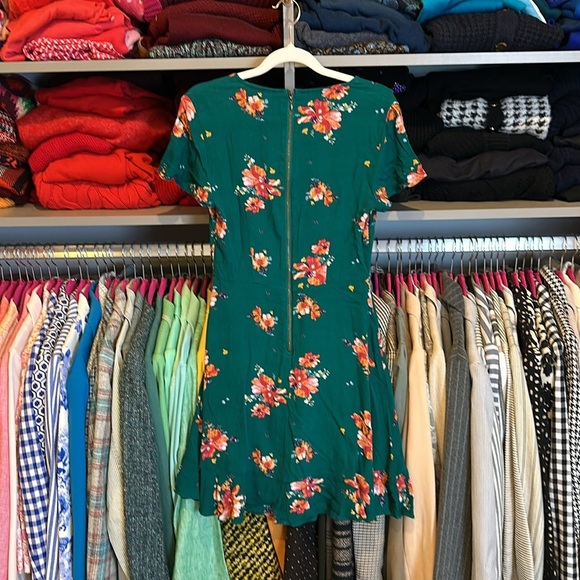 Xhilaration green/orange floral faux wrap dress size S - Picture 3 of 3